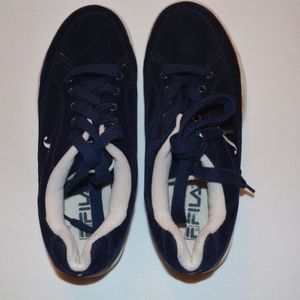 Vintage Fila Women's Sneakers Pre-owned Dk Blue -